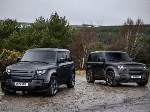 NUOVO LAND ROVER DEFENDER